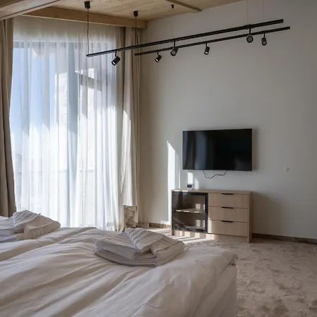 Луксозна вила Chalet Pamporovo *